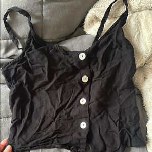 Black Sleeveless Crop Camisole with Buttoned Front